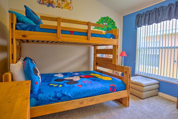 Room 15 of 89