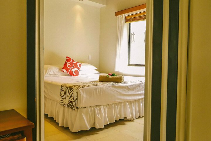 Room 6 of 96