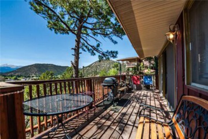 Terrace/Patio 2 of 28