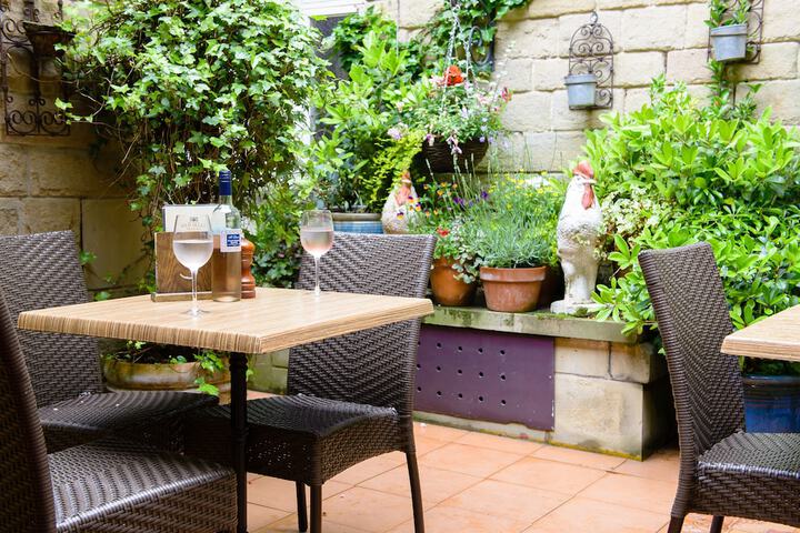 Terrace/Patio 68 of 82