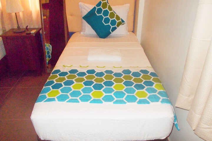 Room 18 of 59
