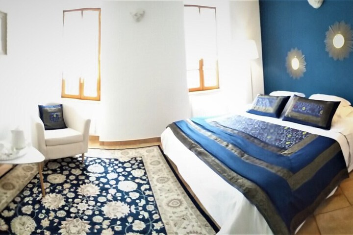 Room 8 of 51