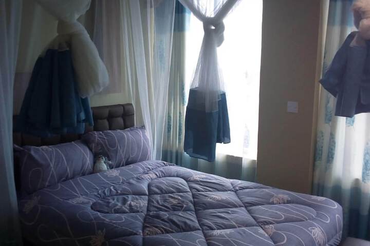Room 6 of 73