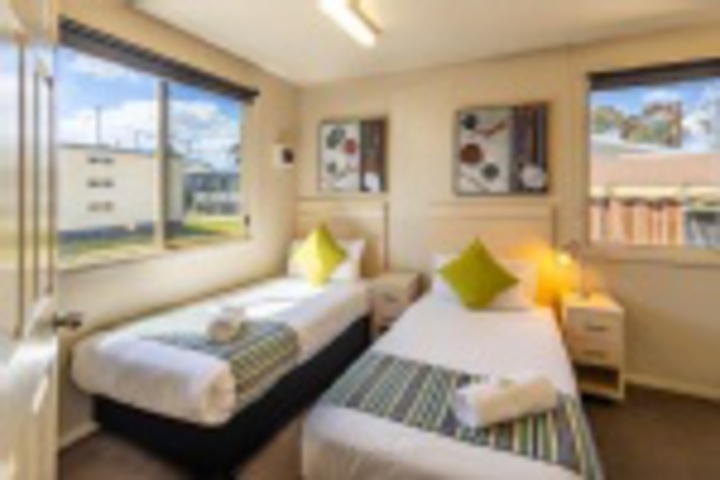 Room 208 of 611