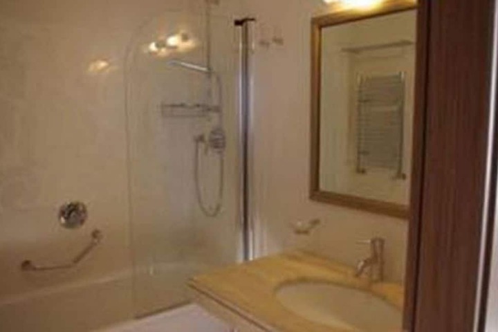Bath Interior