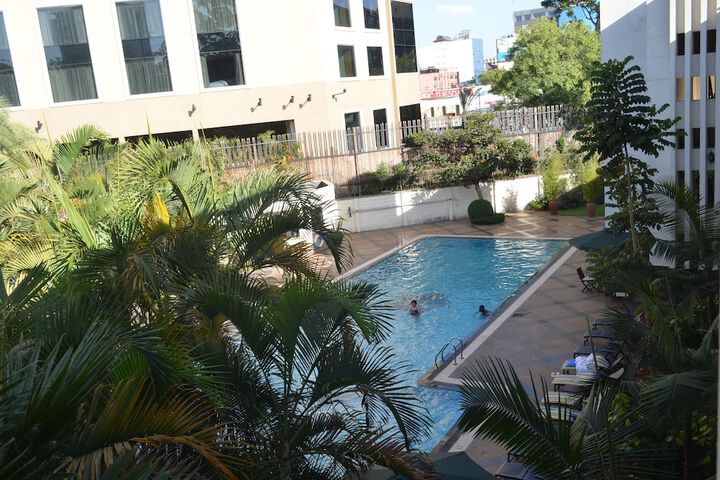 Pool Hotel