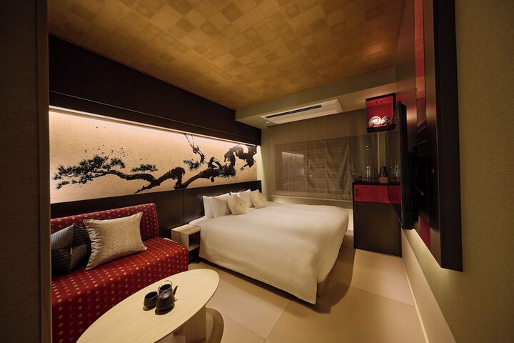 Room 13 of 55