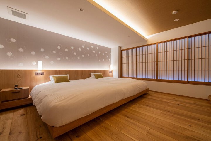 Room 12 of 60