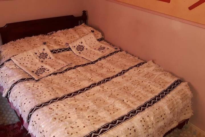 Room 6 of 31