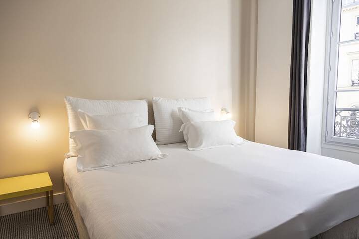 Room 20 of 80