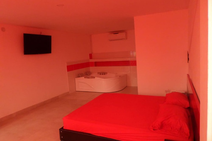 Room 5 of 22