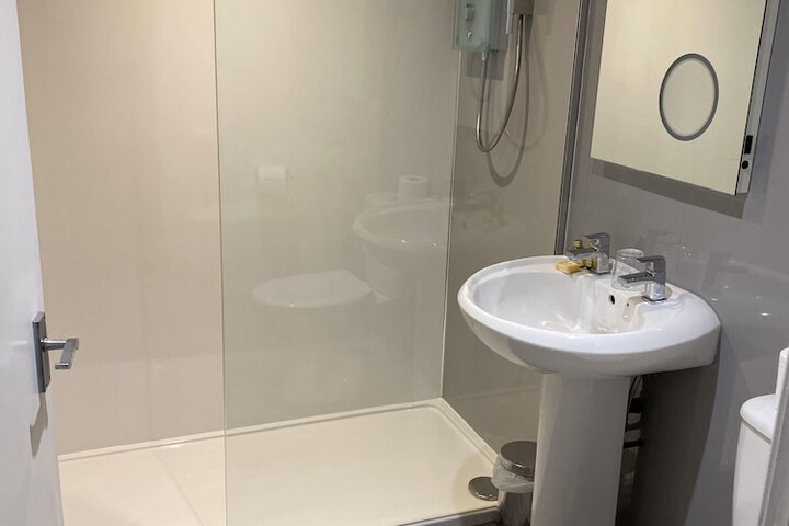 Room 55 of 100