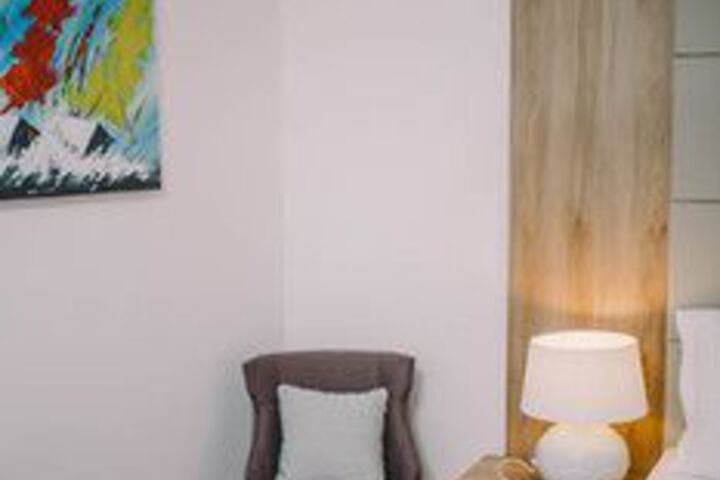 Room 92 of 183