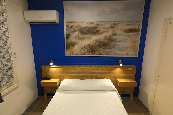 Room 25 of 47