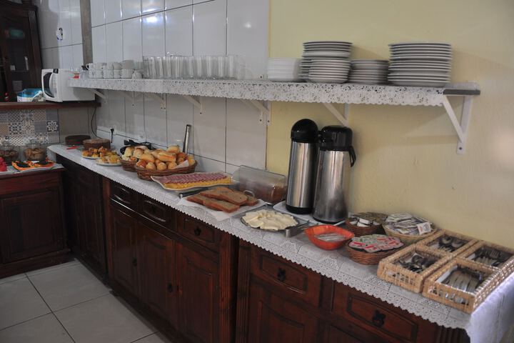 Breakfast/Coffee Service 19 of 39