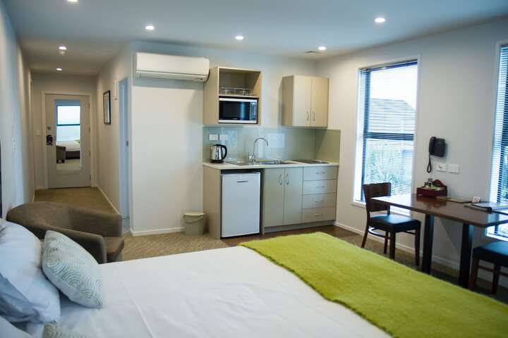 Room 8 of 78