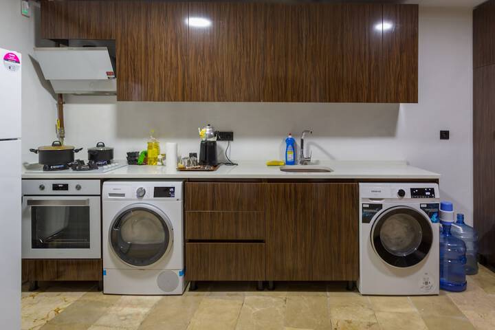 Laundry 23 of 45