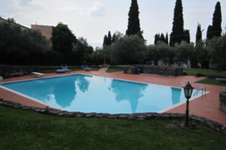 Pool 12 of 19