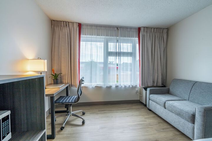 Room 8 of 29