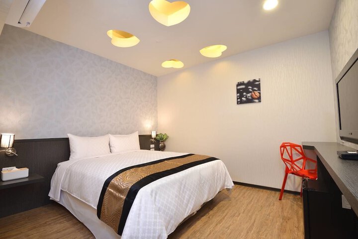 Room 44 of 78