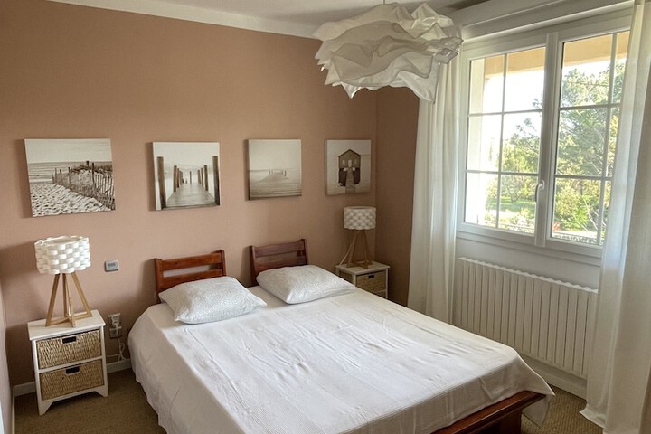 Room 3 of 41