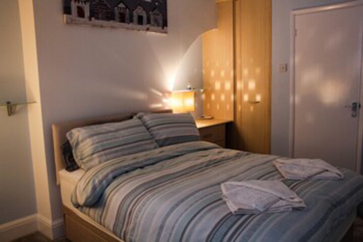 Room 50 of 91