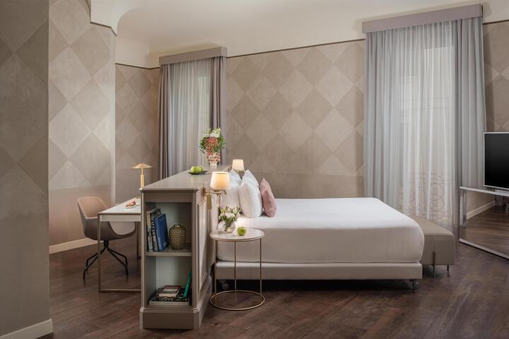 Room 29 of 79