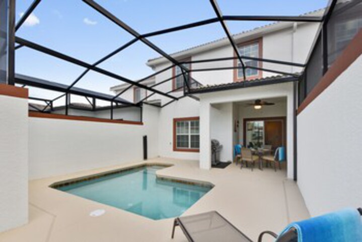 Terrace/Patio 28 of 32