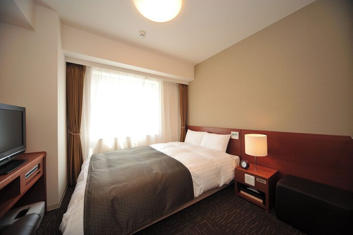 Room 15 of 112
