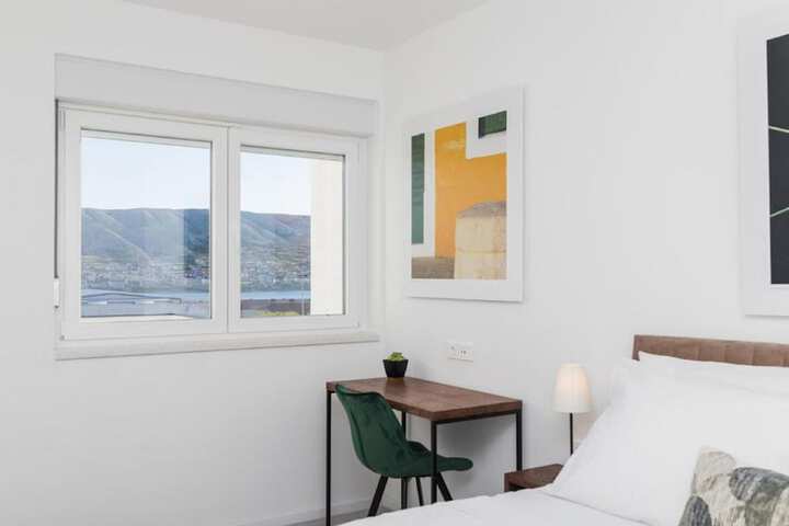 Room 22 of 70