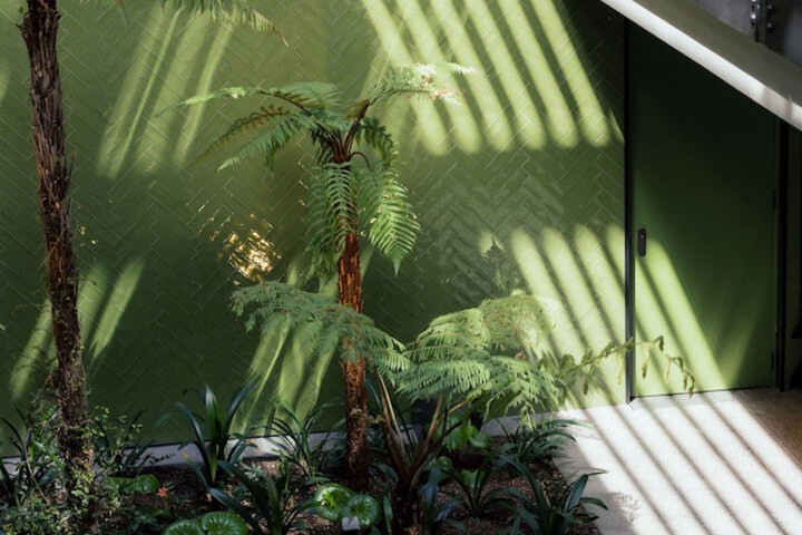 Hotel Exterior 84 of 84