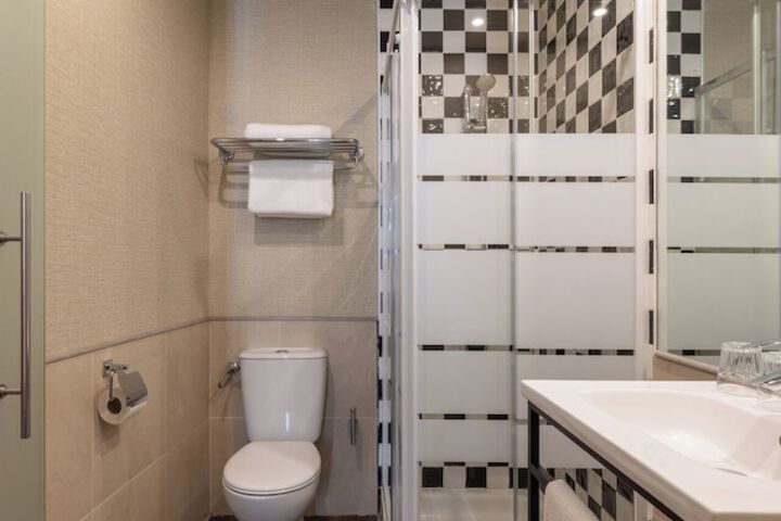 Bathroom Interior Photo