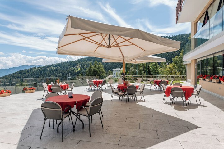 Terrace/Patio 77 of 80