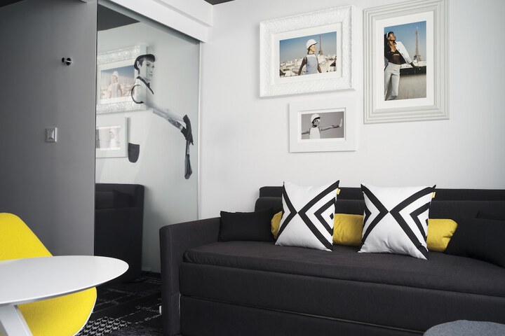 Room 20 of 63