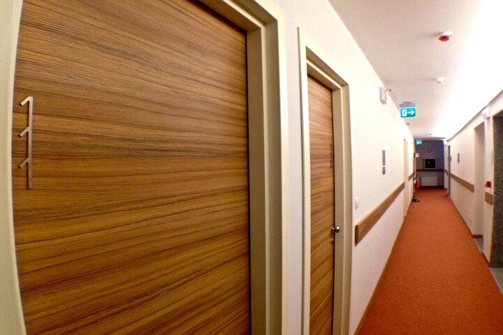 Ballroom/Hall 37 of 49