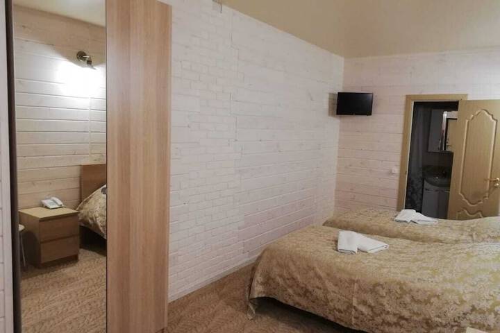 Room 20 of 37