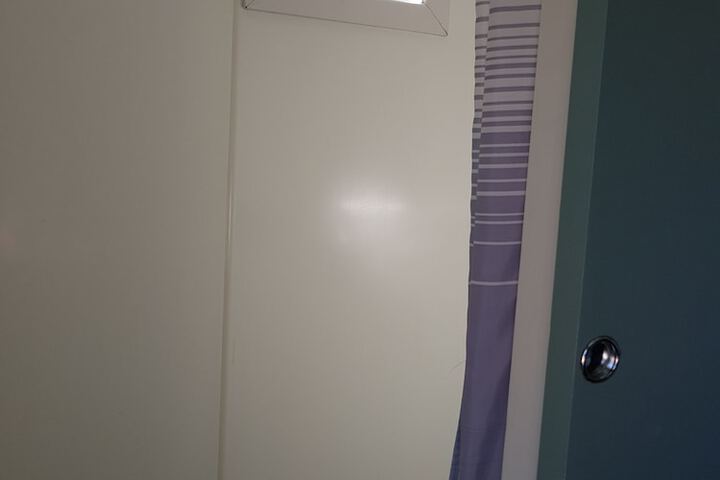 Room 60 of 64