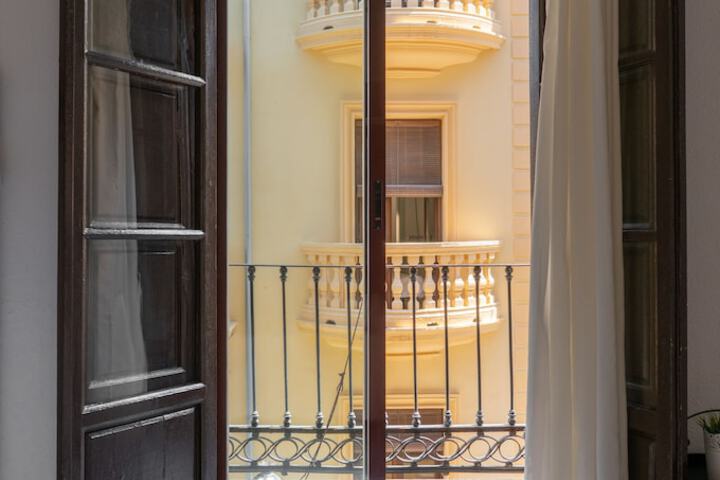 Room 4 of 47