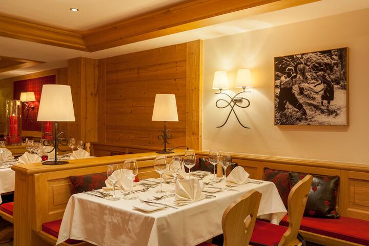 Dining 24 of 39