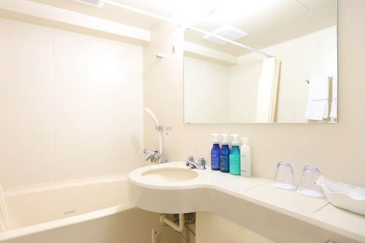 Bath Interior