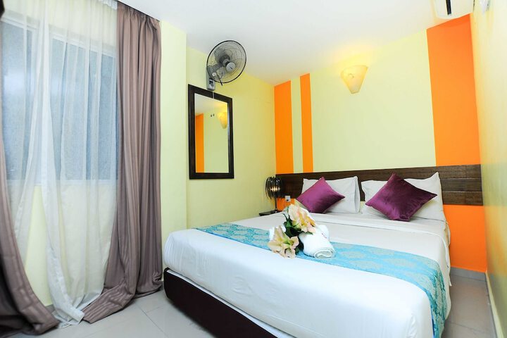 Room 18 of 64