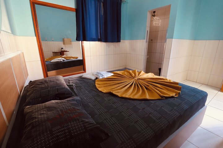 Room 16 of 70