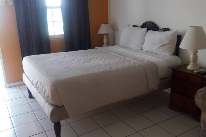 Room 15 of 43