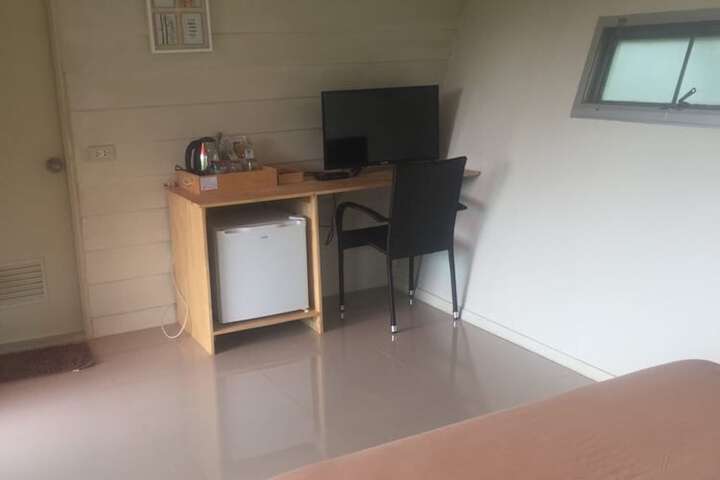 Room 8 of 58