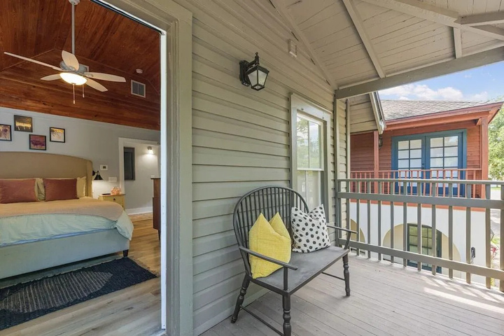 Terrace/Patio 7 of 16