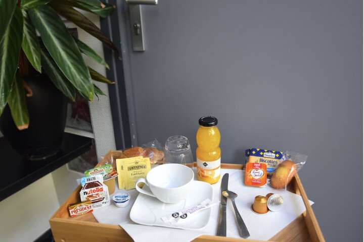 Breakfast meal