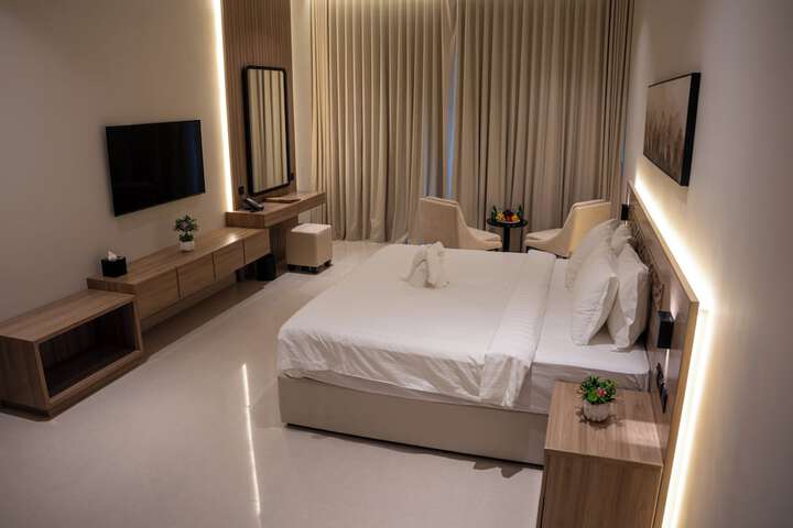 Room 2 of 12