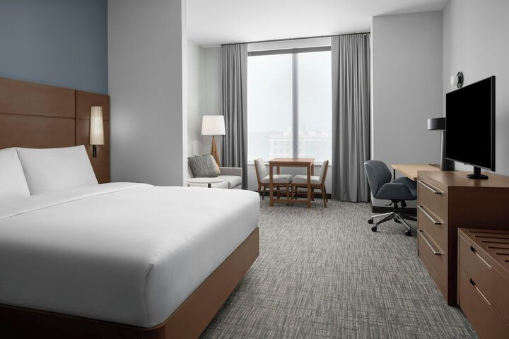 Room 7 of 26
