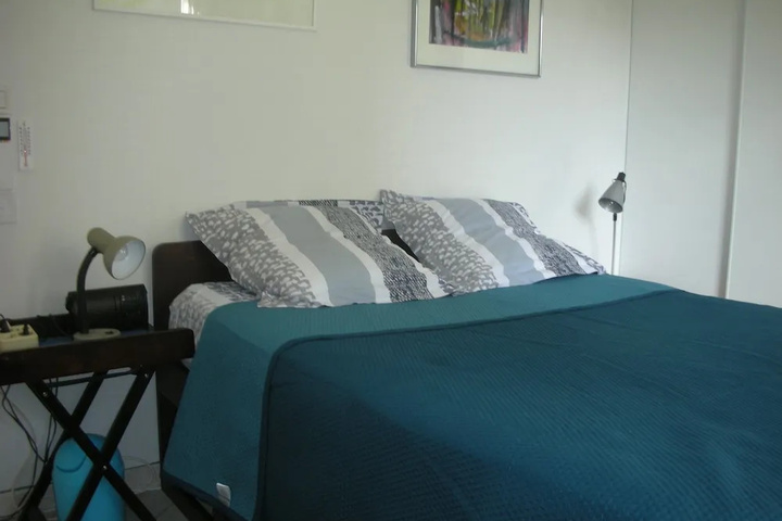 Room 5 of 15