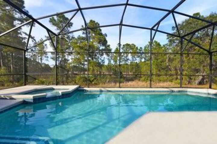 Pool 22 of 25